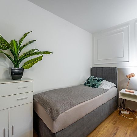 Blizko Stanice Apartment Kosice Center Eksteriør bilde