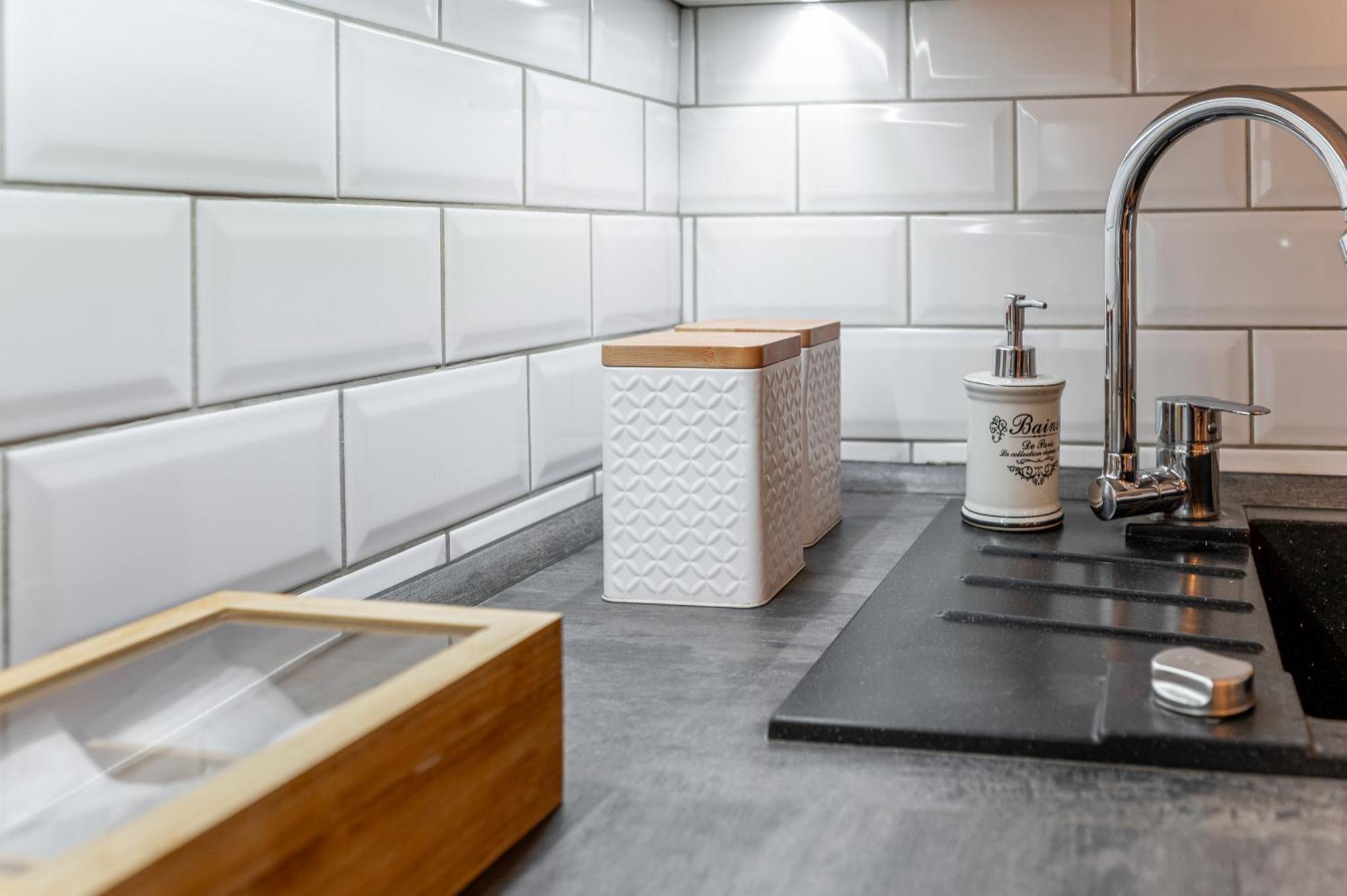 Blizko Stanice Apartment Kosice Center Eksteriør bilde