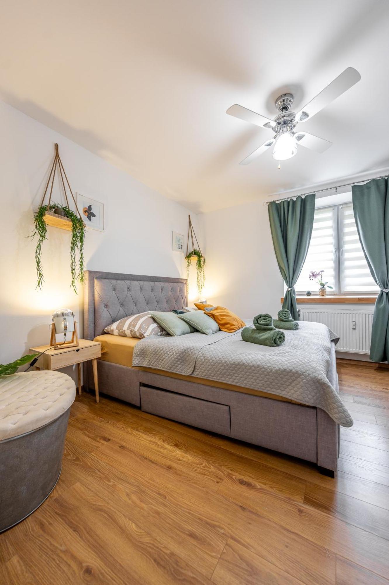Blizko Stanice Apartment Kosice Center Eksteriør bilde